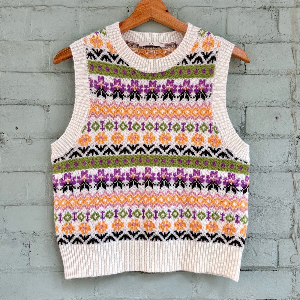 Colourful Jacquard Striped Knit Vest